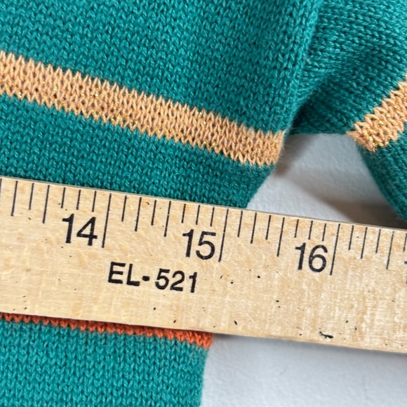 Hello Kitty Christmas Sweater Girl M Gingerbread Cat Festive Holiday Photos Gift - Picture 7 of 9